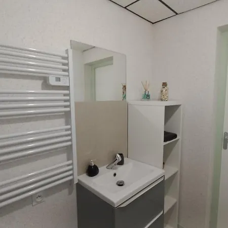 Adorable studio avec entrée indépendante Pensión