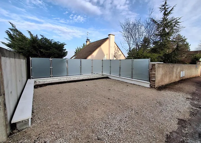 בית הארחה Adorable Avec Entree Independante 3*